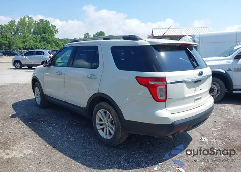 2011 Ford Explorer Xlt from USA, damaged, VIN 1FMHK8D89BGA66354
